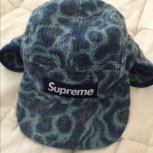 supreme snow hat